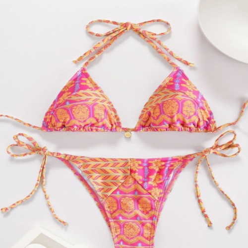 Что лучше в купальниках: увеличить или уменьшить размер?